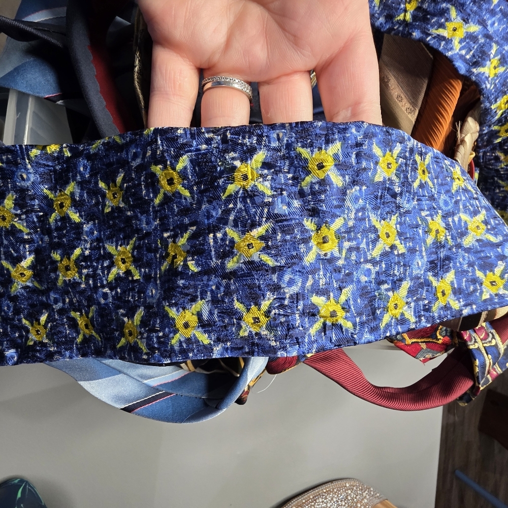 Box Of 49 Ties!! Lots With Tags Still On! - Picture 3 of 16